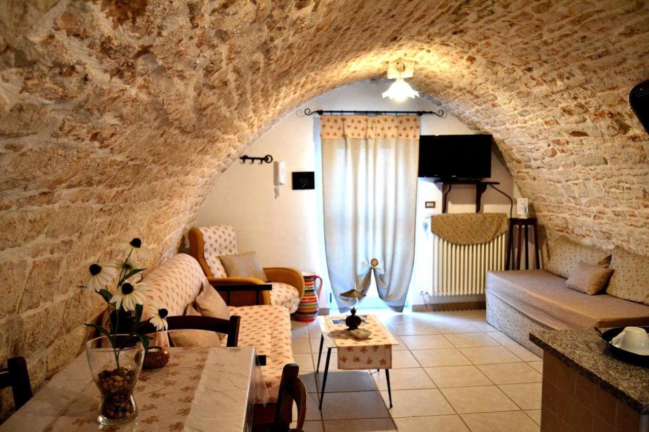 Converse fra i trulli Alberobello Eksteriør bilde