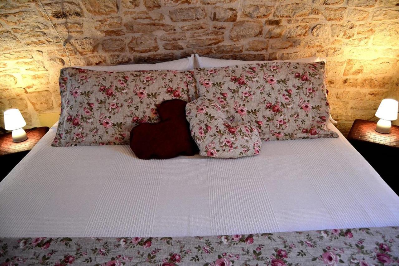 Converse fra i trulli Alberobello Eksteriør bilde